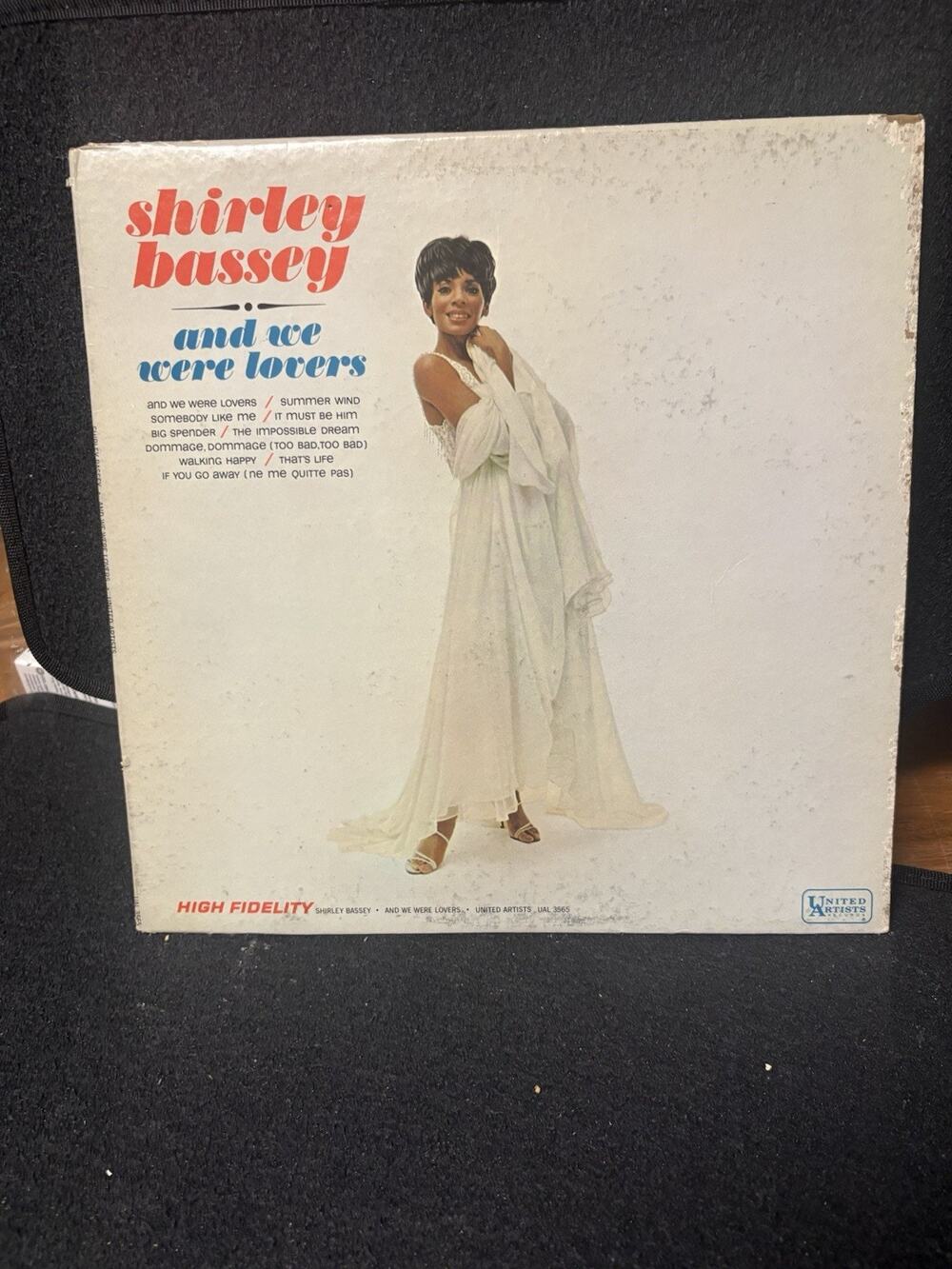 VINYL RECORD LP SHIRLEY BASSEY AND WE WERE LOVERS UNITED ARTISTS RECORDS UAS6565